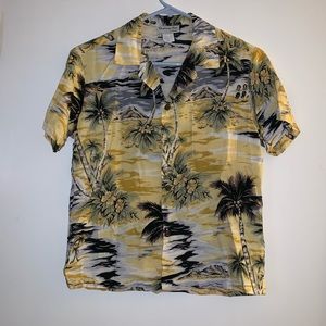 Hawaiian shirt from Hawaii